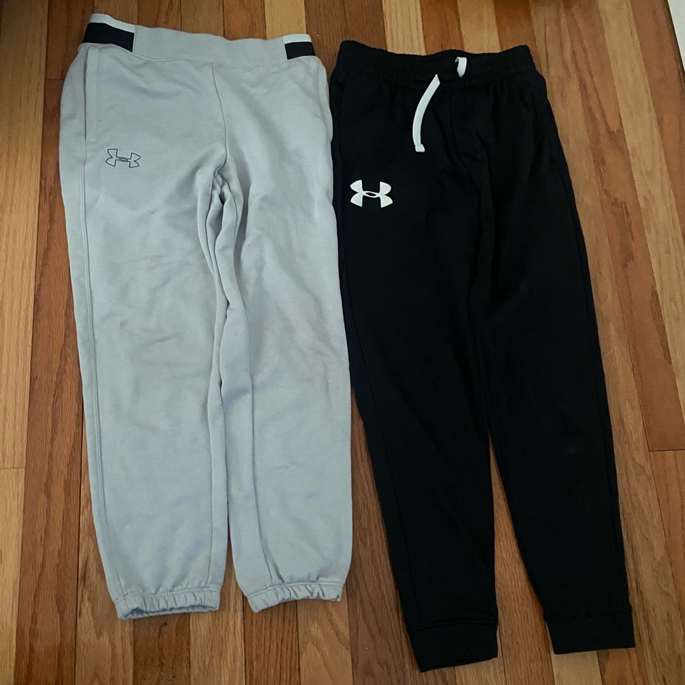 Under Armour Kids' Black and Light Gray Joggers Youth Medium
